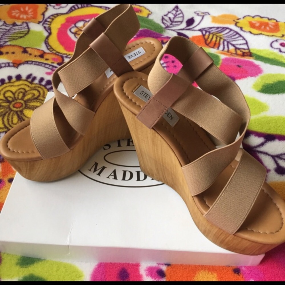 Steve Madden Gandy Wedges